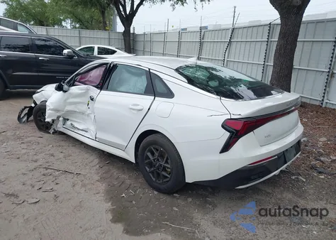 2025 Kia K5 Lxs из США, поврежденный, VIN KNAG24J72S5304123